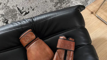 vintage leather boxing gloves